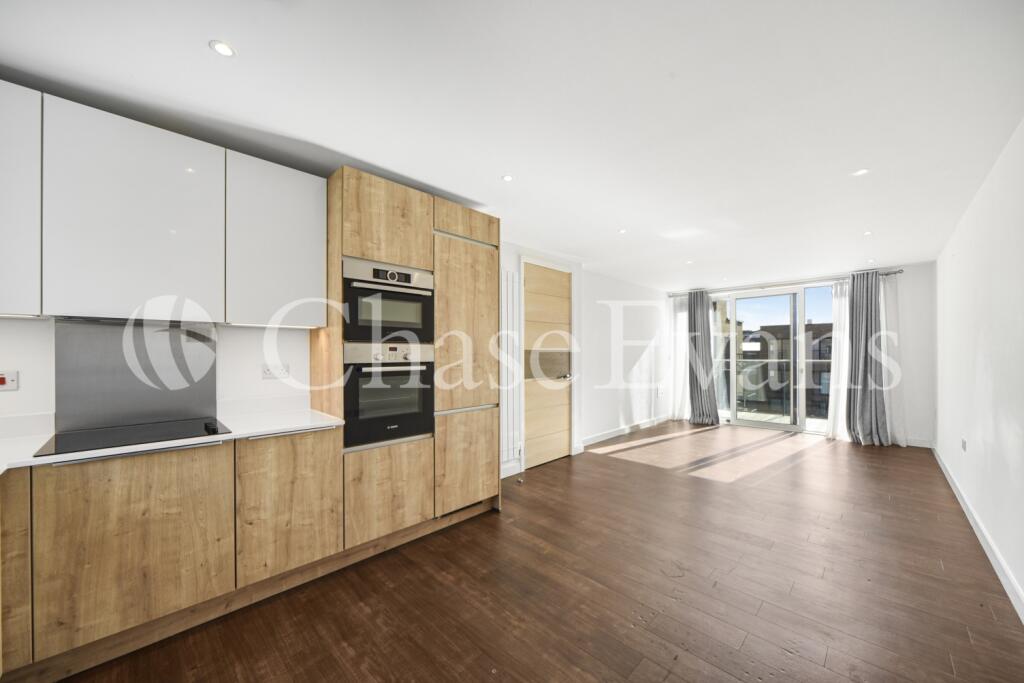2 bed Apartment for rent in Poplar. From Chase Evans - Greenwich