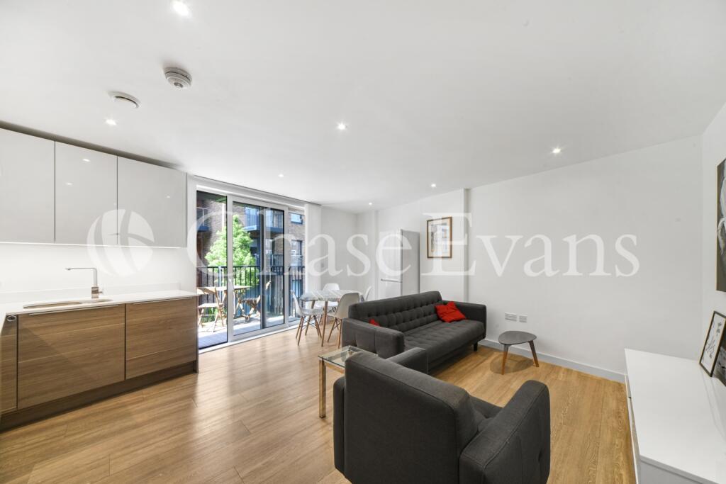 2 bed Apartment for rent in Poplar. From Chase Evans - Greenwich