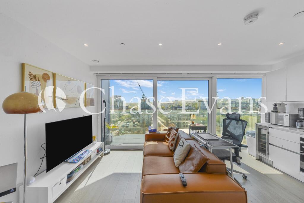 1 bed 1st Floor Flat for rent in . From Chase Evans - Greenwich
