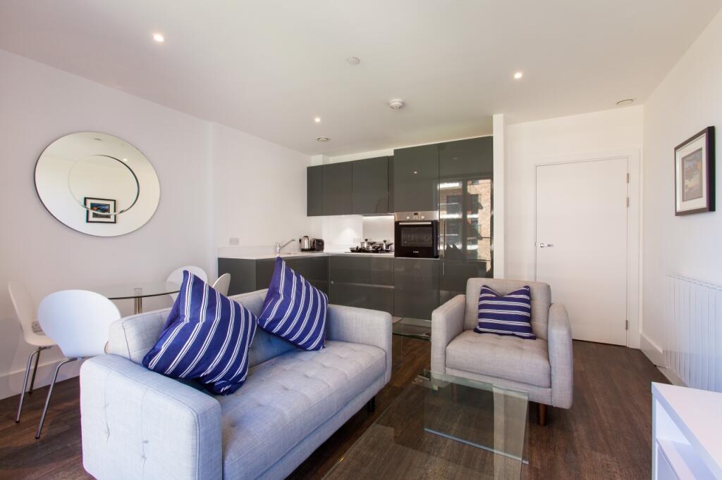 1 bed 1st Floor Flat for rent in Woolwich. From Chase Evans - Greenwich