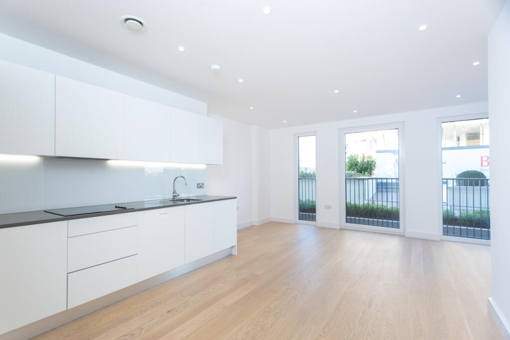 2 bed 1st Floor Flat for rent in Woolwich. From Chase Evans - Greenwich 2 bed 1st Floor Flat for rent in Woolwich. From Chase Evans - Greenwich