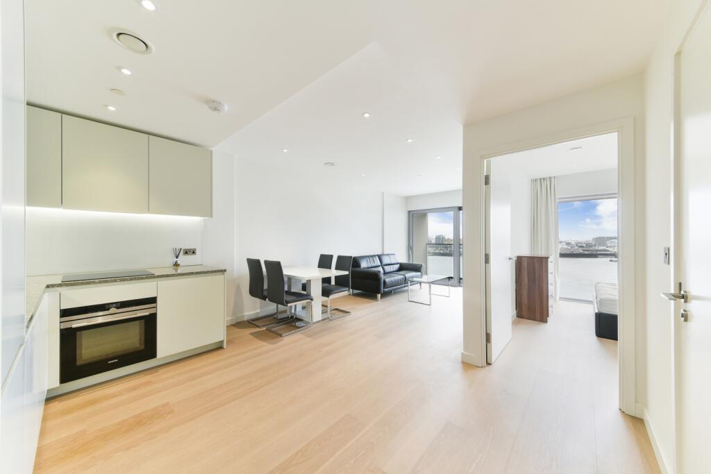 1 bed 1st Floor Flat for rent in London. From Chase Evans - Greenwich