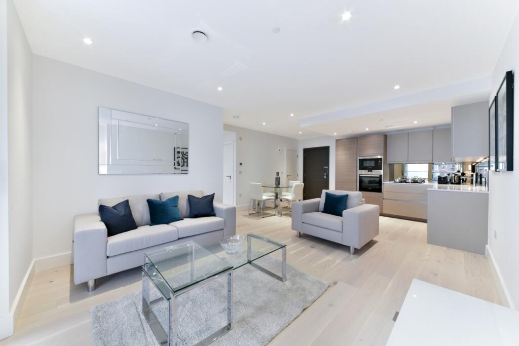 1 bed 1st Floor Flat for rent in Poplar. From Chase Evans - Greenwich 1 bed 1st Floor Flat for rent in Poplar. From Chase Evans - Greenwich