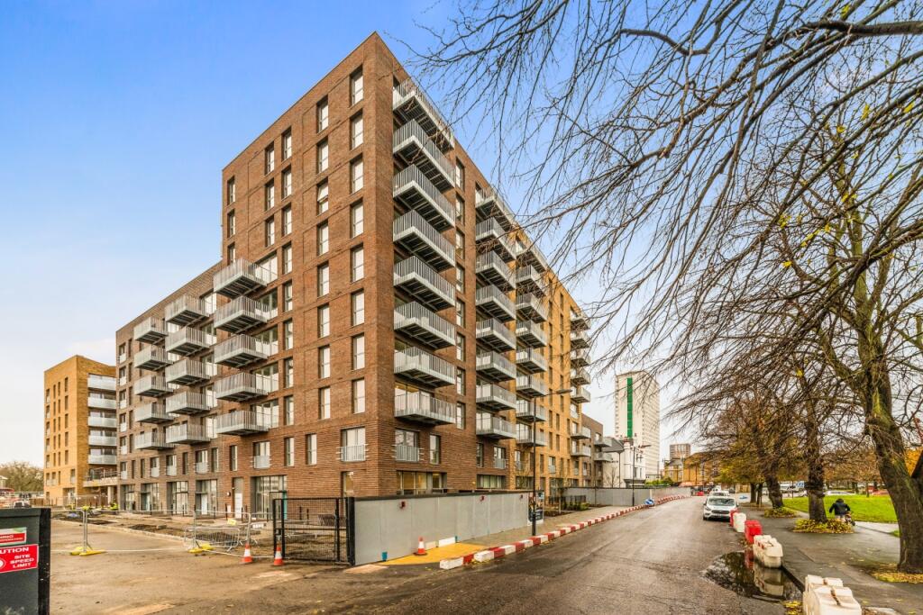 1 bed 1st Floor Flat for rent in London. From Chase Evans - Greenwich