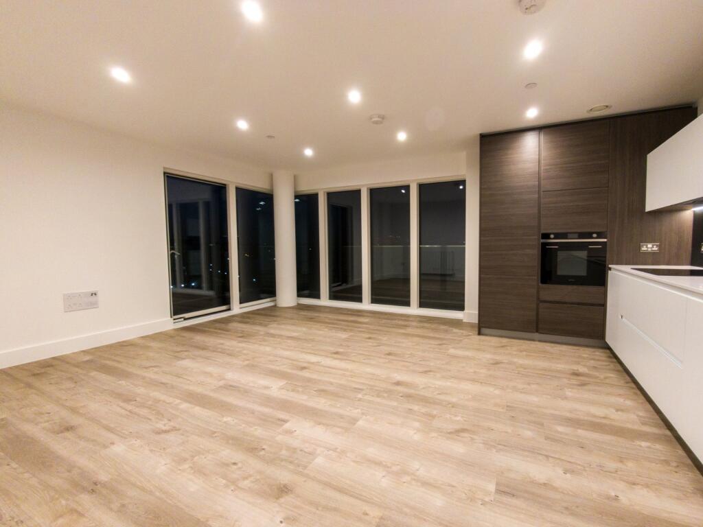 2 bed 1st Floor Flat for rent in Lewisham. From Chase Evans - Greenwich
