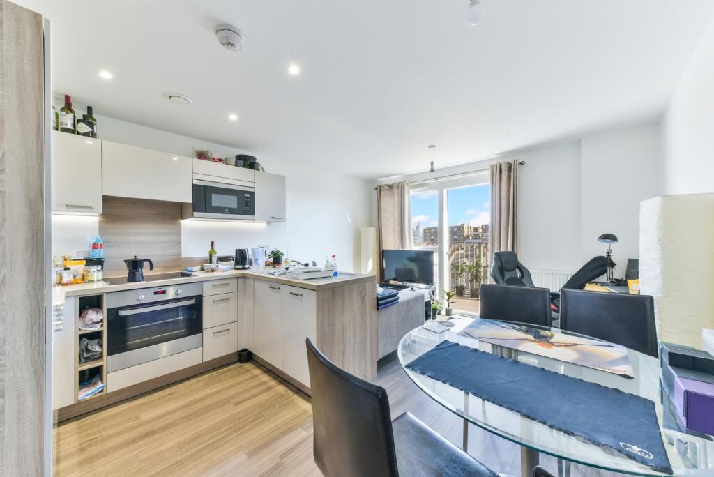 1 bed 1st Floor Flat for rent in Catford. From Chase Evans - Greenwich 1 bed 1st Floor Flat for rent in Catford. From Chase Evans - Greenwich