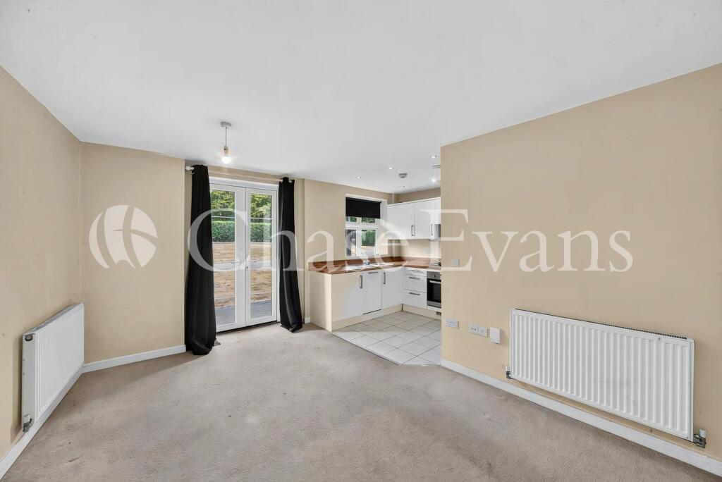1 bed 1st Floor Flat for rent in Keston Mark. From Chase Evans - Greenwich
