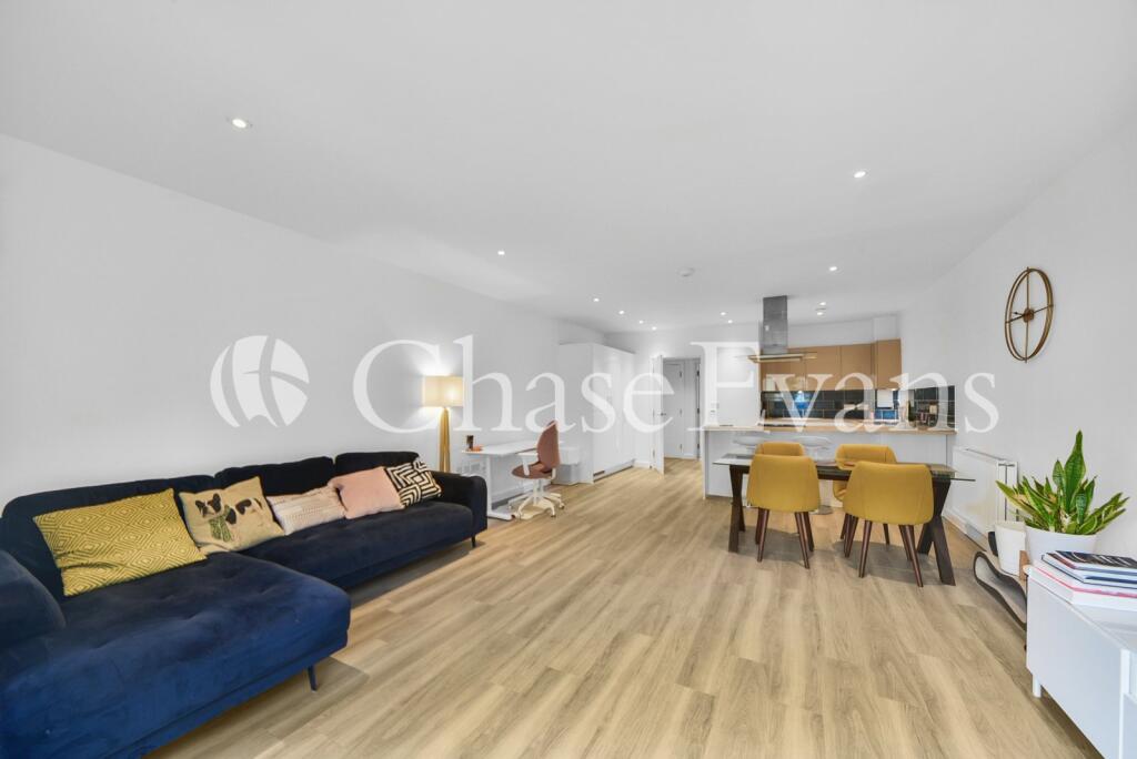 3 bed 1st Floor Flat for rent in Woolwich. From Chase Evans - Greenwich 3 bed 1st Floor Flat for rent in Woolwich. From Chase Evans - Greenwich
