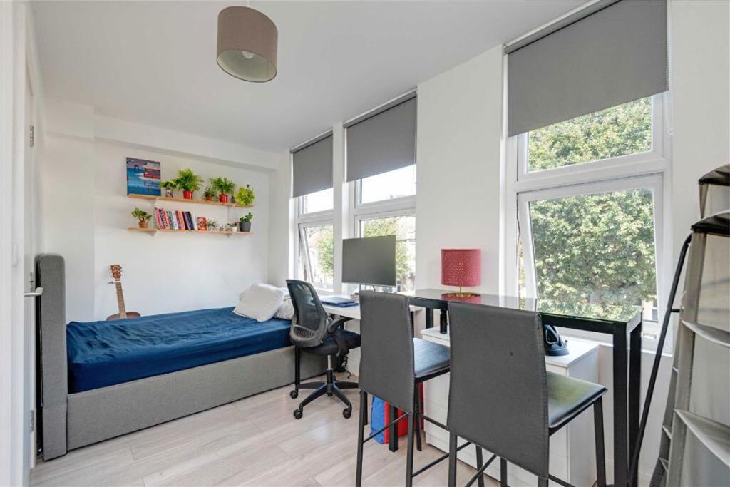 0 bed Studio for rent in Willesden. From Chelsea Square - Cricklewood