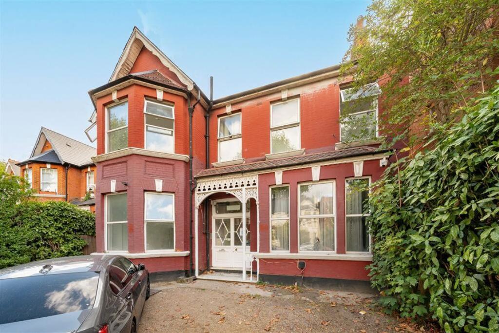 0 bed Studio for rent in London. From Chelsea Square - Cricklewood 0 bed Studio for rent in London. From Chelsea Square - Cricklewood