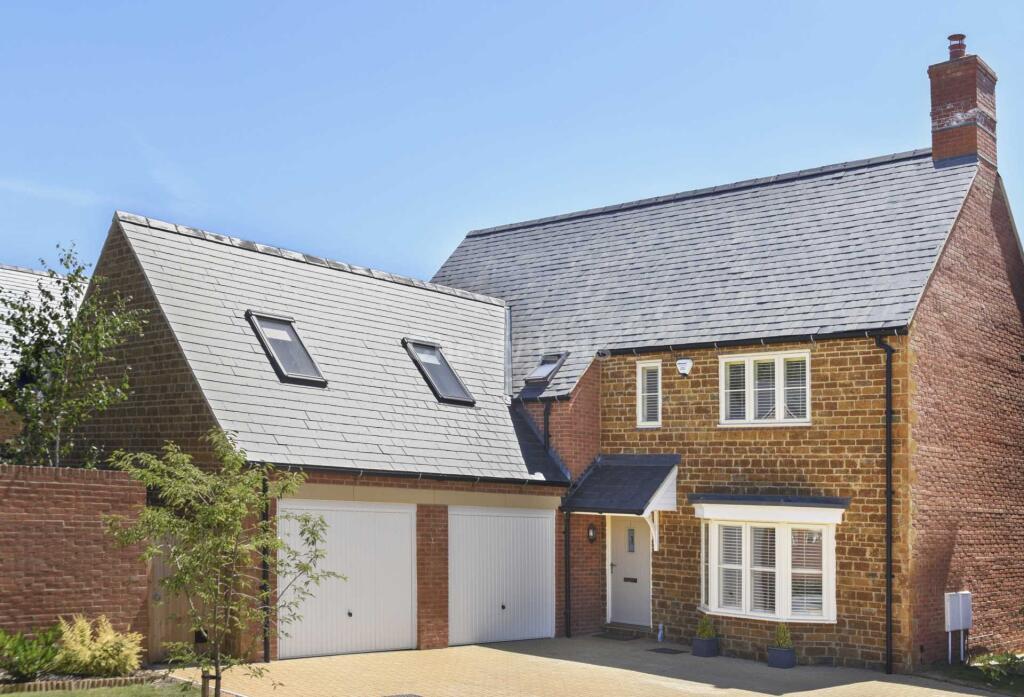 5 bed Detached for rent in Kings Sutton. From Cherry Lets Ltd - Deddington