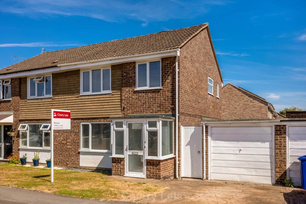 3 bed Semi Detached for rent in Bloxham. From Cherry Lets Ltd - Deddington 3 bed Semi Detached for rent in Bloxham. From Cherry Lets Ltd - Deddington