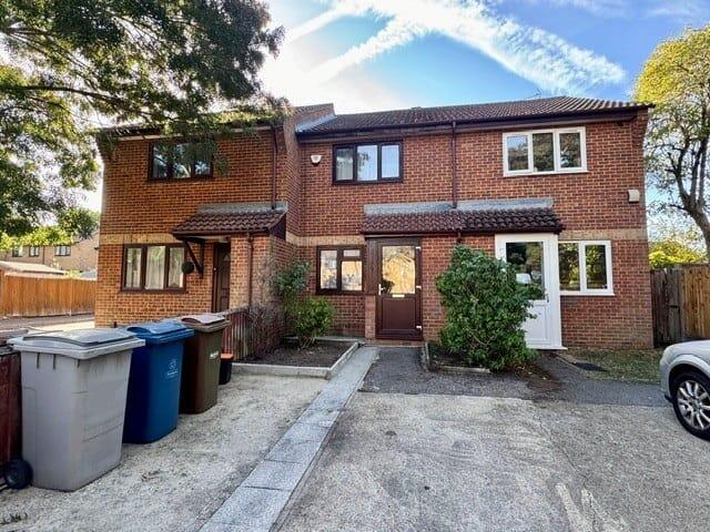 2 bed Mid Terraced House for rent in Harrow. From Christopher Edwards - Rayners Lane - Pinner