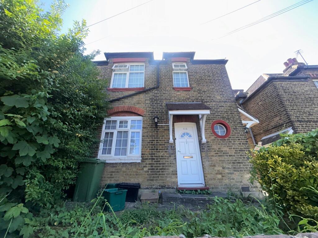 1 bed 1st Floor Flat for rent in Chislehurst. From Christopher Russell - Sidcup - The Oval 1 bed 1st Floor Flat for rent in Chislehurst. From Christopher Russell - Sidcup - The Oval