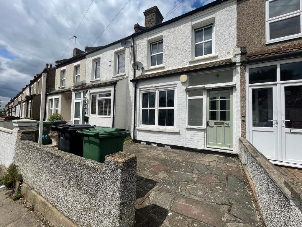 3 bed Mid Terraced House for rent in . From Christopher Russell - Sidcup - The Oval 3 bed Mid Terraced House for rent in . From Christopher Russell - Sidcup - The Oval