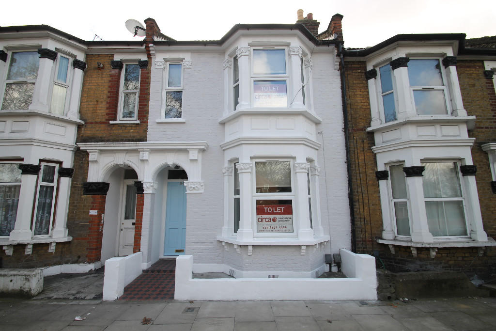 4 bed Mid Terraced House for rent in West Ham. From Circa Residential Property - South Woodford