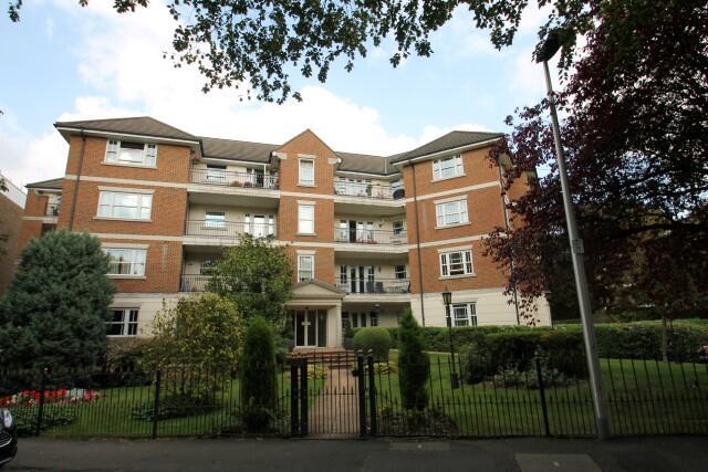2 bed 1st Floor Flat for rent in Woodford. From Circa Residential Property - South Woodford