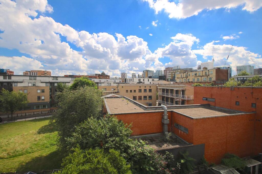 3 bed 1st Floor Flat for rent in Stepney. From CITY REALTOR LIMITED - London 3 bed 1st Floor Flat for rent in Stepney. From CITY REALTOR LIMITED - London