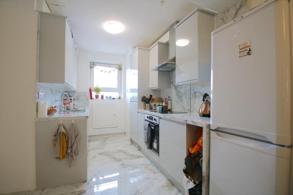 4 bed 1st Floor Flat for rent in Stepney. From CITY REALTOR LIMITED - London 4 bed 1st Floor Flat for rent in Stepney. From CITY REALTOR LIMITED - London