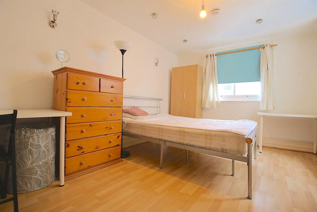 3 bed 1st Floor Flat for rent in London. From CITY REALTOR LIMITED - London
