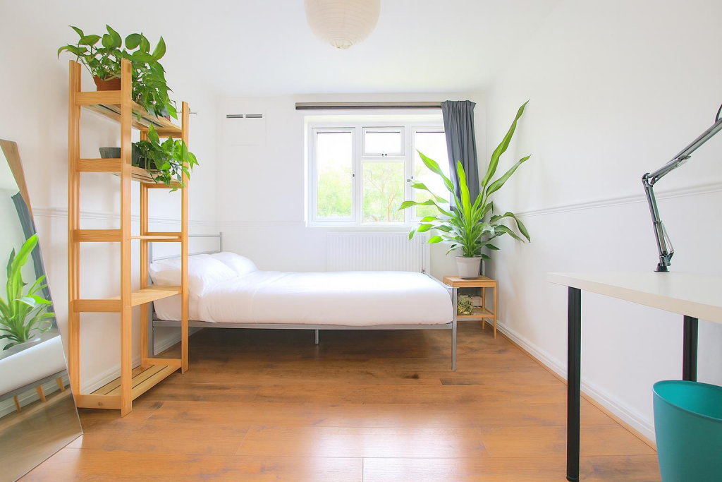 4 bed 1st Floor Flat for rent in London. From CITY REALTOR LIMITED - London
