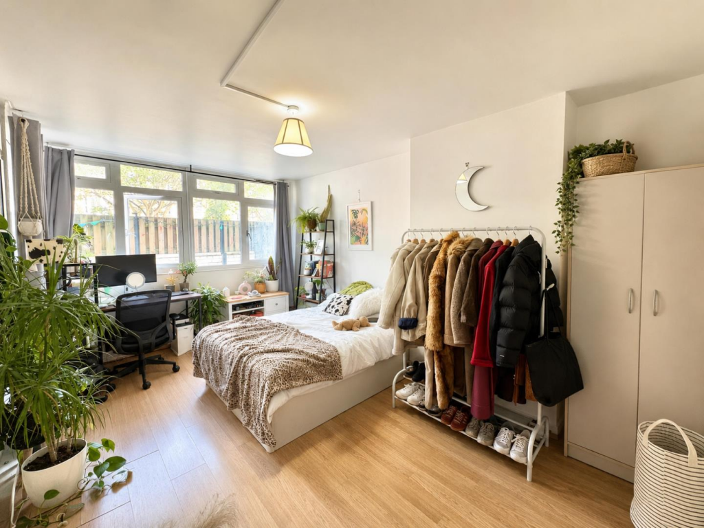 3 bed 1st Floor Flat for rent in Stepney. From CITY REALTOR LIMITED - London 3 bed 1st Floor Flat for rent in Stepney. From CITY REALTOR LIMITED - London