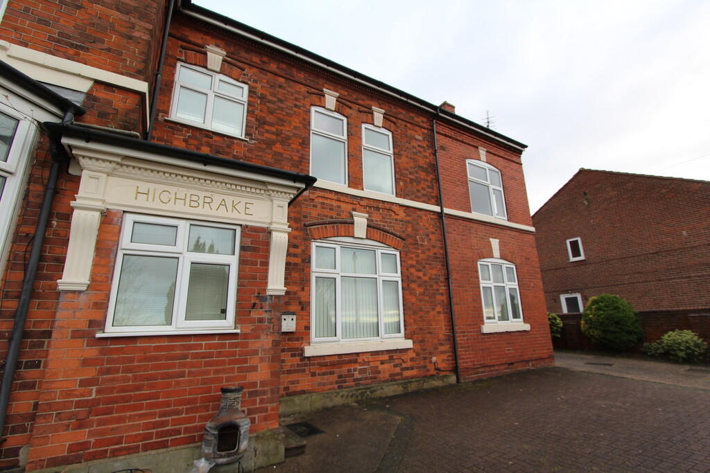 2 bed 1st Floor Flat for rent in Bolsover. From Chadwicks Estate Agents - Sheffield