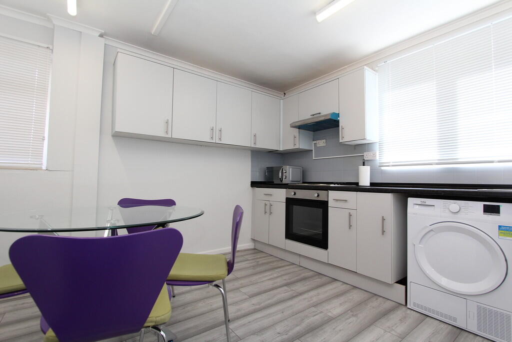 3 bed Town House for rent in Sheffield. From Chadwicks Estate Agents - Sheffield