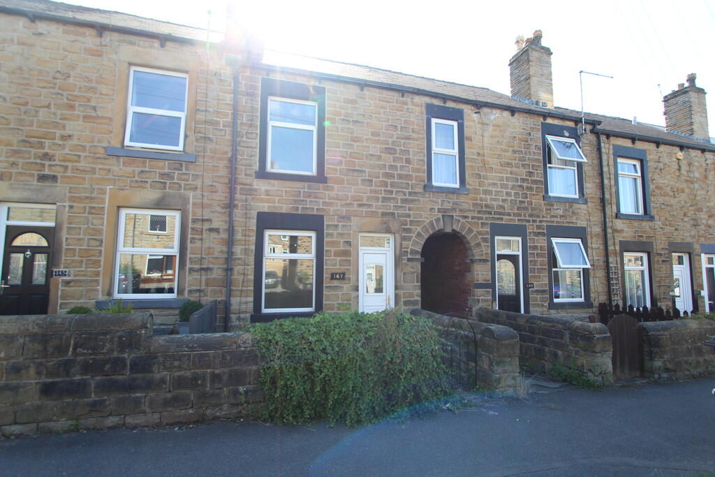 3 bed Mid Terraced House for rent in Catcliffe. From Chadwicks Estate Agents - Sheffield
