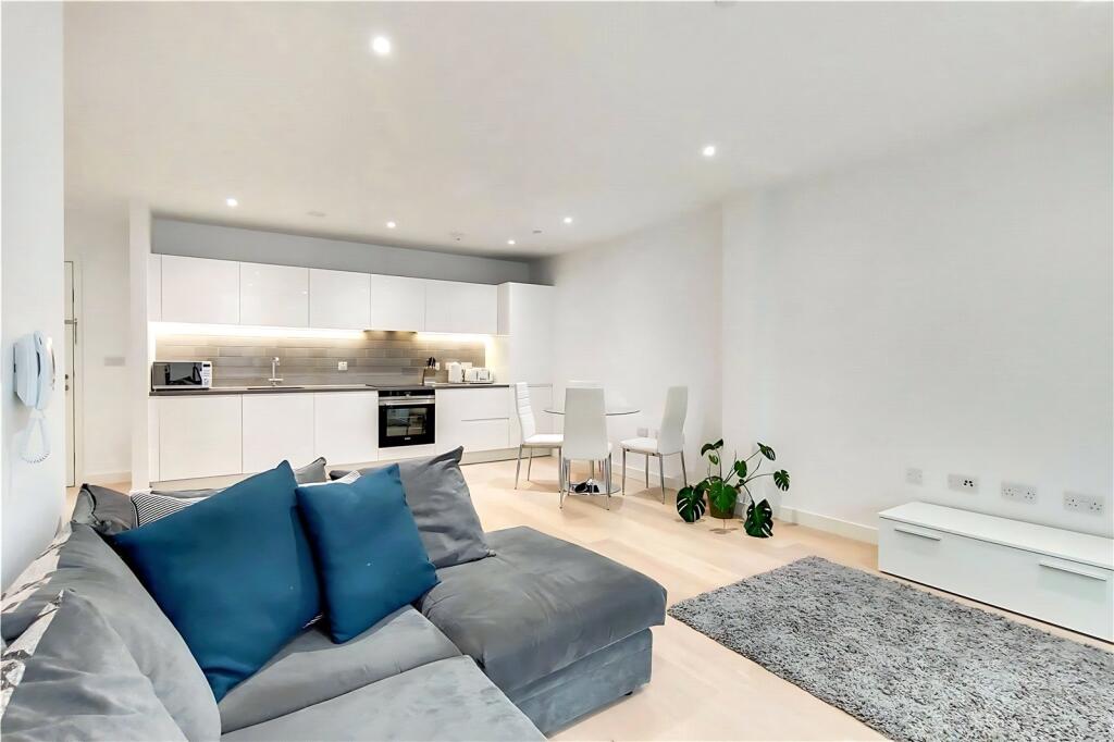 2 bed Apartment for rent in London. From Claremont Estates - London 2 bed Apartment for rent in London. From Claremont Estates - London