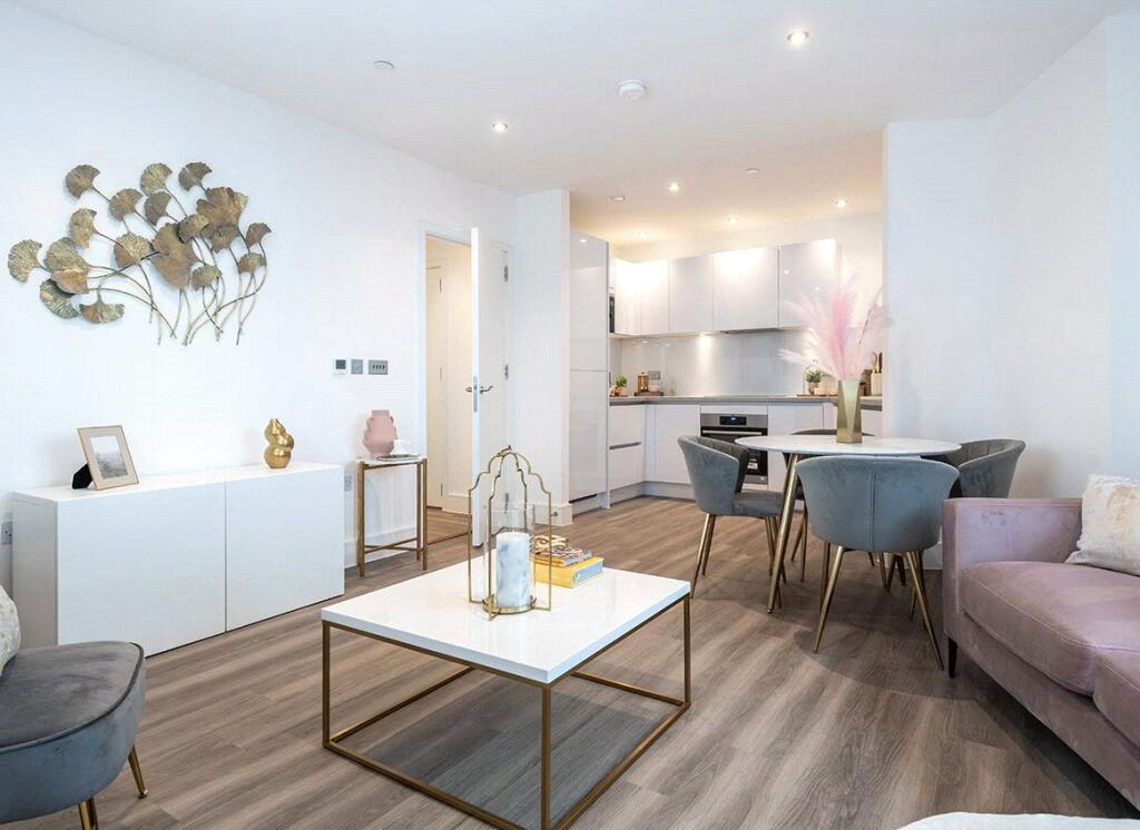2 bed Apartment for rent in Southall. From Claremont Estates - London 2 bed Apartment for rent in Southall. From Claremont Estates - London