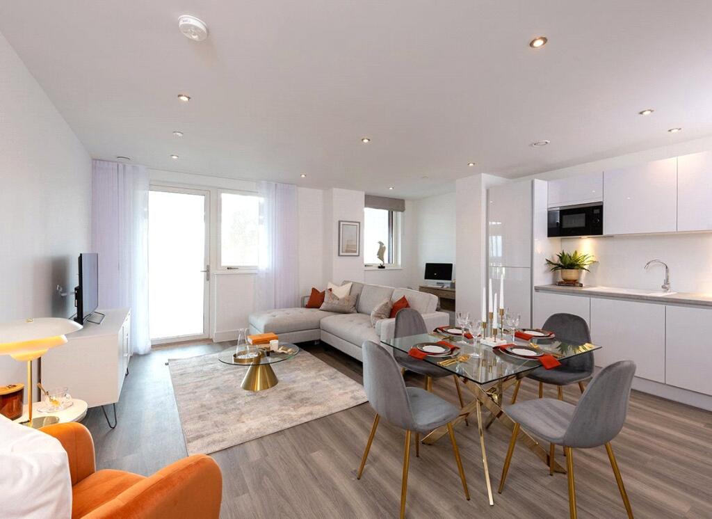 2 bed Apartment for rent in Southall. From Claremont Estates - London 2 bed Apartment for rent in Southall. From Claremont Estates - London