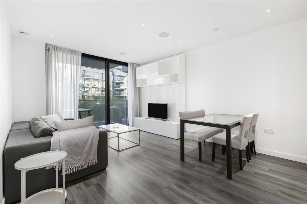 2 bed Apartment for rent in Stepney. From Claremont Estates - London