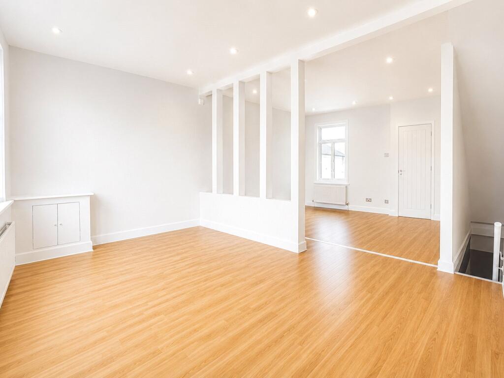 2 bed Apartment for rent in London. From Claremont Estates - London 2 bed Apartment for rent in London. From Claremont Estates - London