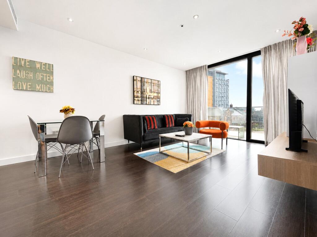 2 bed Apartment for rent in Stepney. From Claremont Estates - London 2 bed Apartment for rent in Stepney. From Claremont Estates - London