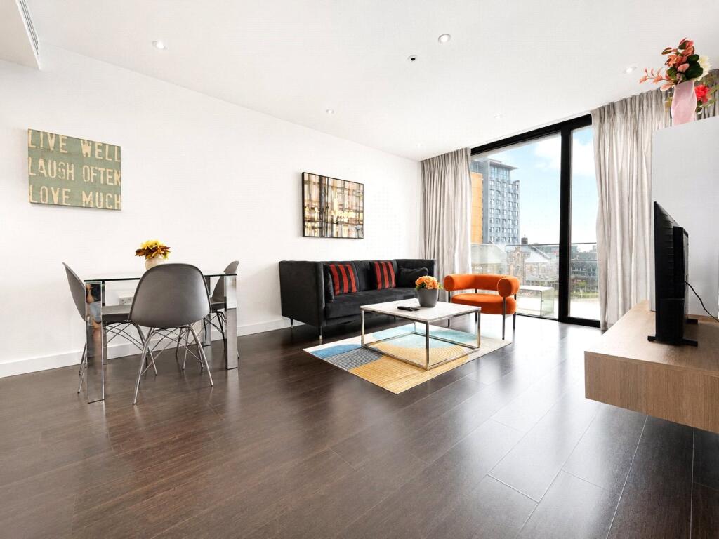 2 bed Apartment for rent in Stepney. From Claremont Estates - London 2 bed Apartment for rent in Stepney. From Claremont Estates - London