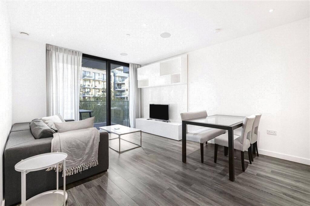 2 bed Apartment for rent in Stepney. From Claremont Estates - London