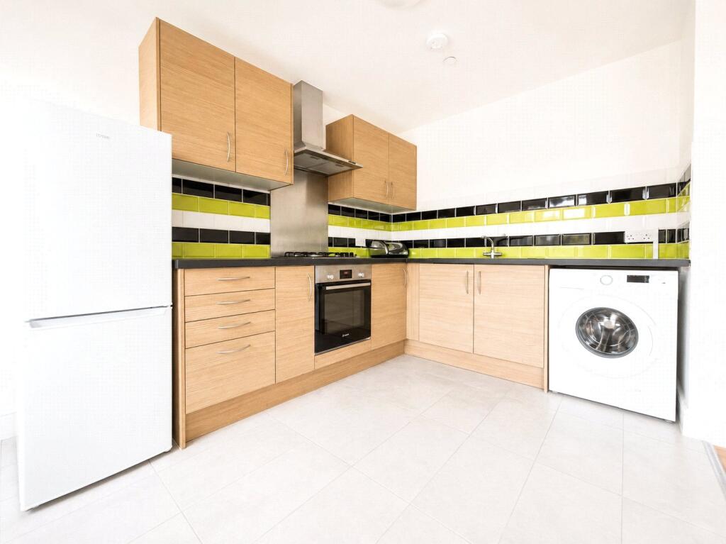 2 bed Apartment for rent in West Ham. From Claremont Estates - London 2 bed Apartment for rent in West Ham. From Claremont Estates - London