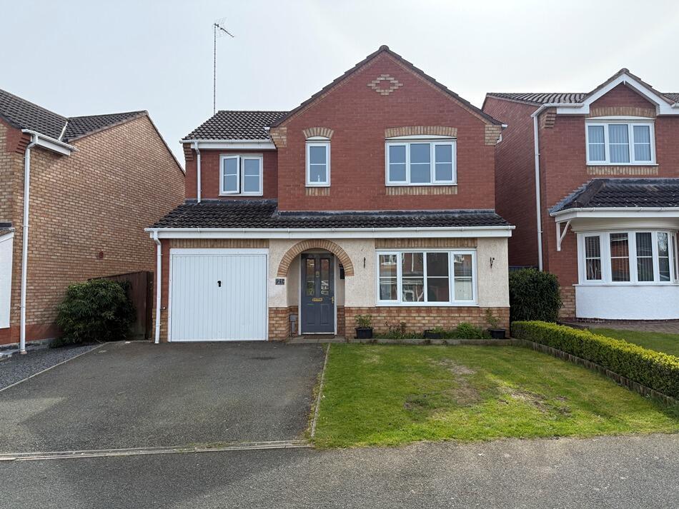 4 bed Detached for rent in Slitting Mill. From Chariot Estates - Burntwood