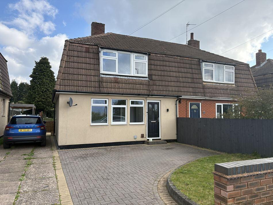 3 bed Semi Detached for rent in Huntington. From Chariot Estates - Burntwood