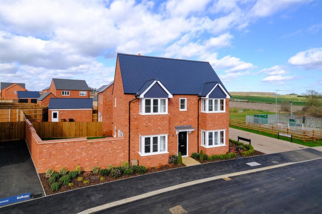 3 bed Detached for rent in Wellingborough. From Charles Orlebar Estate Agents - Rushden