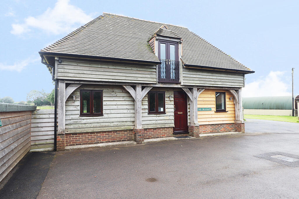 1 bed Barn Conversion for rent in Sevenoaks. From Coady Phillips - Bromley