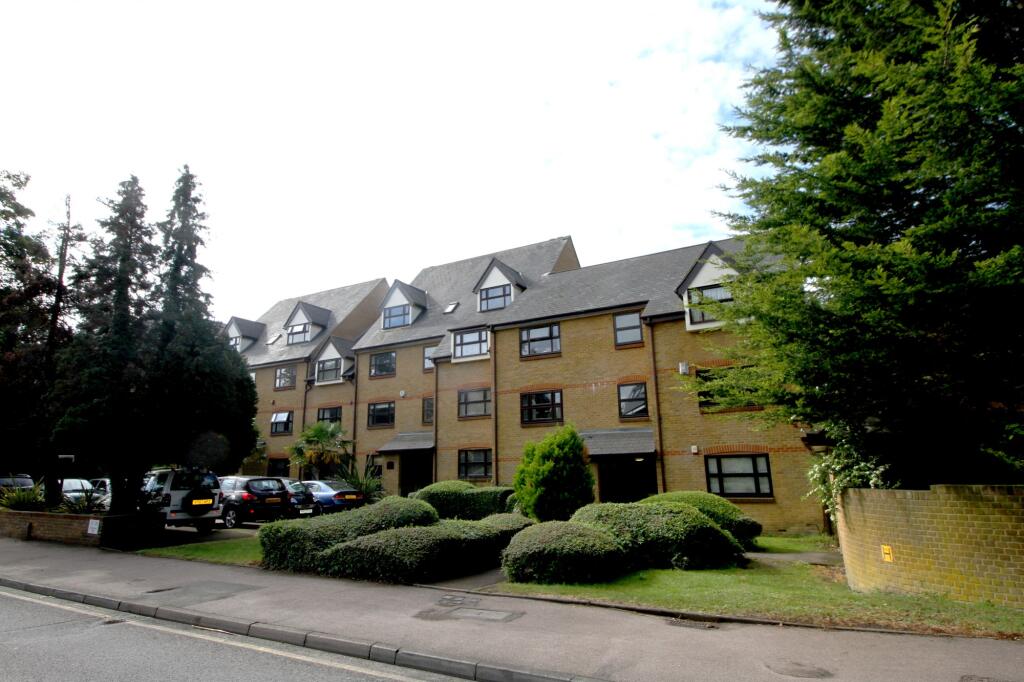 2 bed Apartment for rent in Beckenham. From Coady Phillips - Bromley