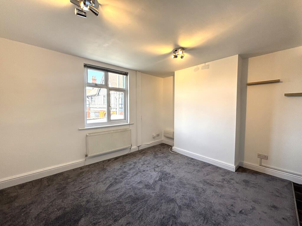 1 bed 1st Floor Flat for rent in Beckenham. From Coady Phillips - Bromley