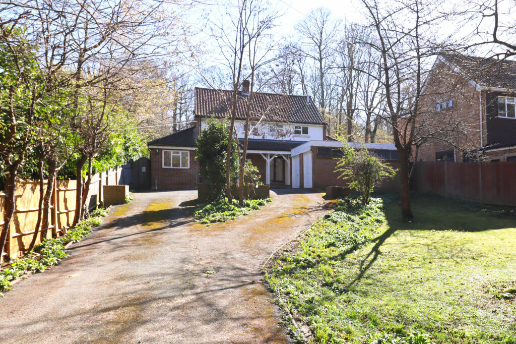4 bed Detached for rent in Chislehurst. From Coady Phillips - Bromley