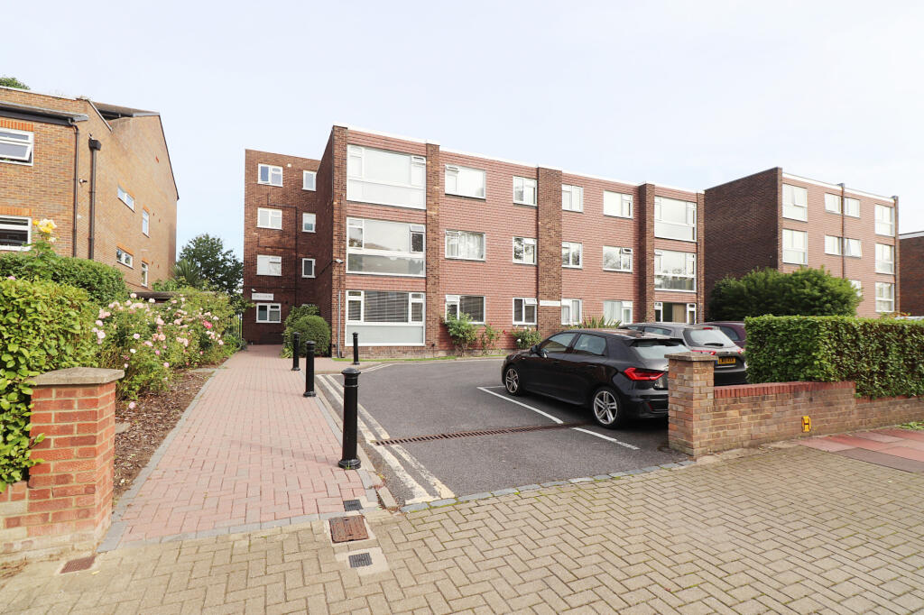 1 bed 1st Floor Flat for rent in Beckenham. From Coady Phillips - Bromley 1 bed 1st Floor Flat for rent in Beckenham. From Coady Phillips - Bromley