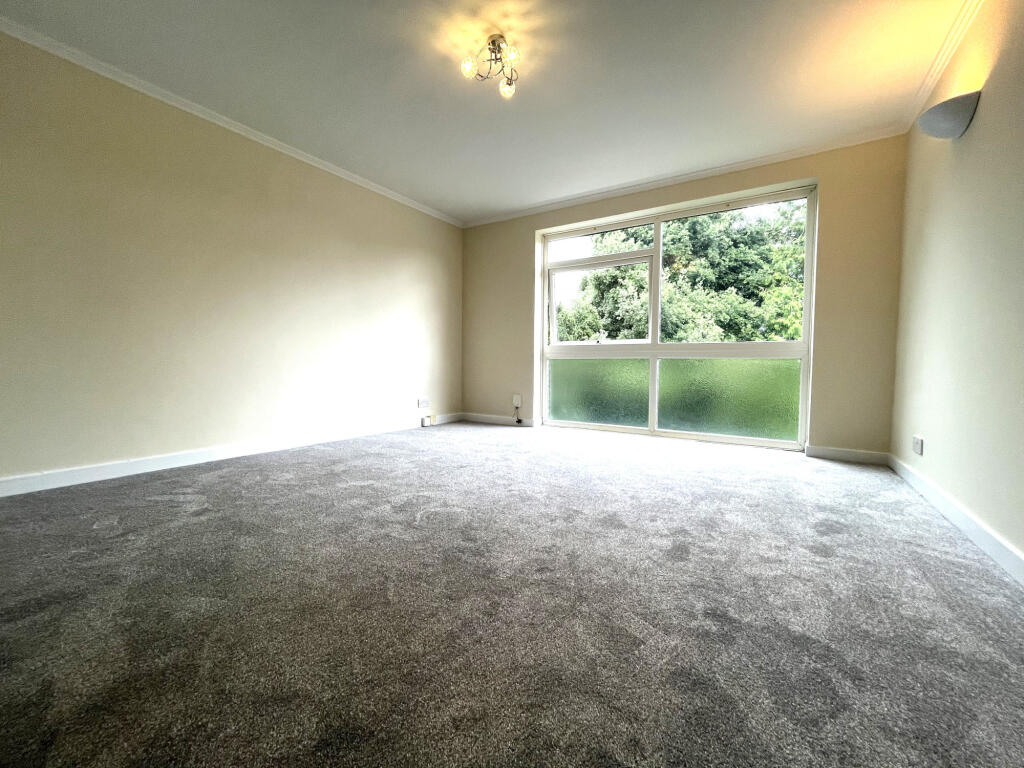 1 bed 1st Floor Flat for rent in Beckenham. From Coady Phillips - Bromley