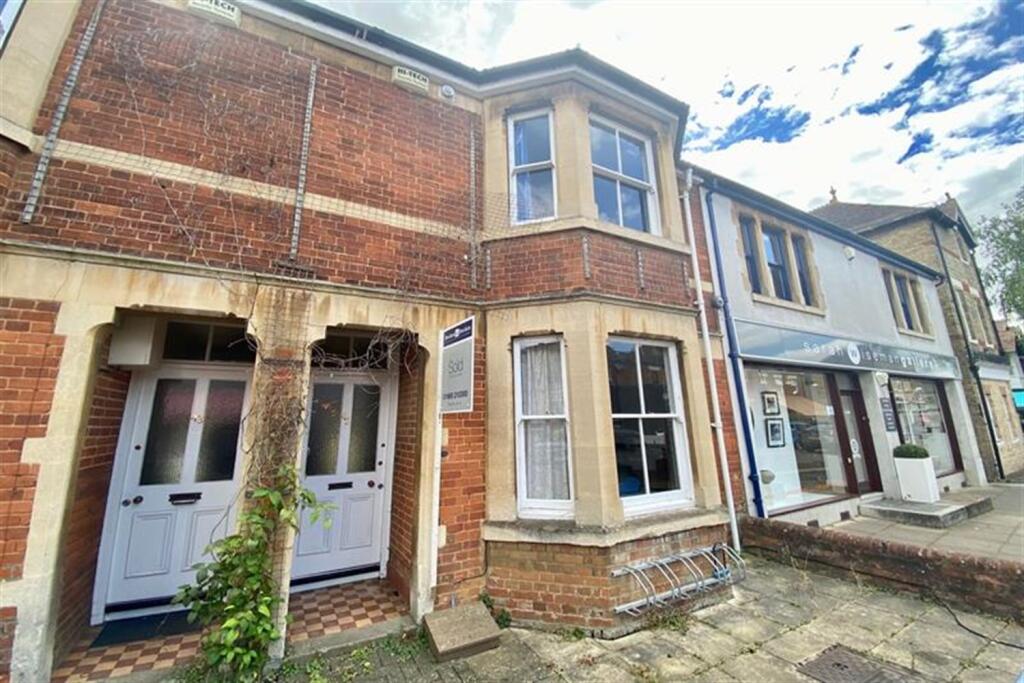5 bed Mid Terraced House for rent in Oxford. From College & County ltd - Oxford