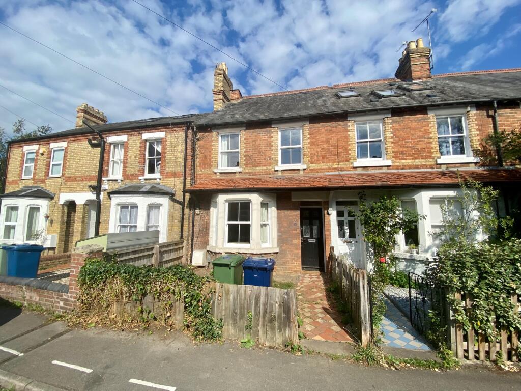 4 bed Mid Terraced House for rent in Oxford. From College & County ltd - Oxford