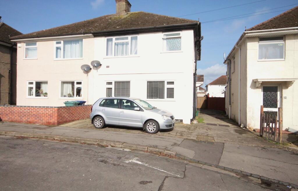 2 bed Apartment for rent in Oxford. From College & County ltd - Oxford